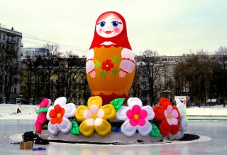 Надувная декорация Матрешка Надувная декорация Матрешка